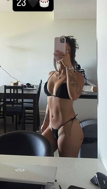 Full leaked Zhana private onlyfans photo