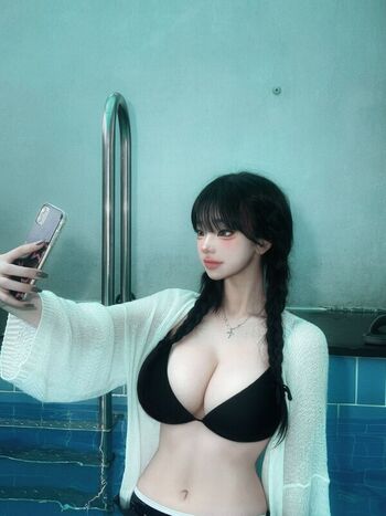 Full leaked Io private onlyfans photo