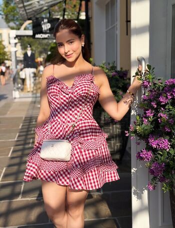 Full leaked Aamna sharif private onlyfans photo