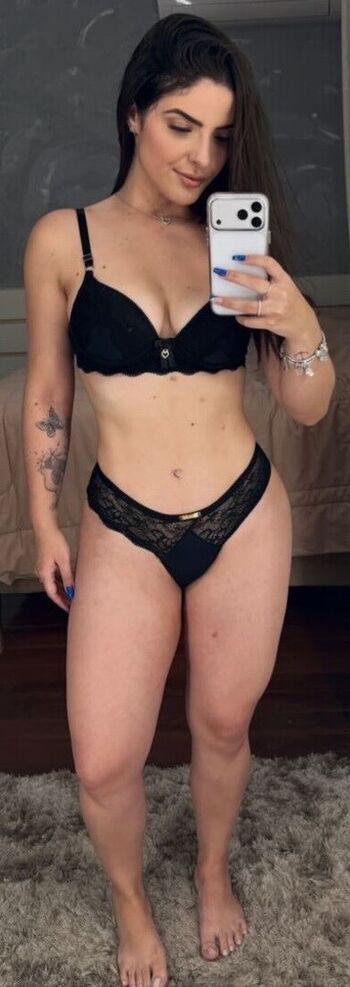 Full leaked Adrielly maciel private onlyfans photo