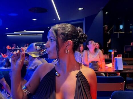 Full leaked Albaagdiazz private onlyfans photo