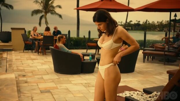 Alexandra Daddario