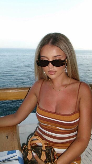 Full leaked Alicia johnston private onlyfans photo