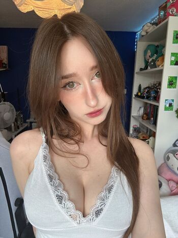 Full leaked Allykitti private onlyfans photo