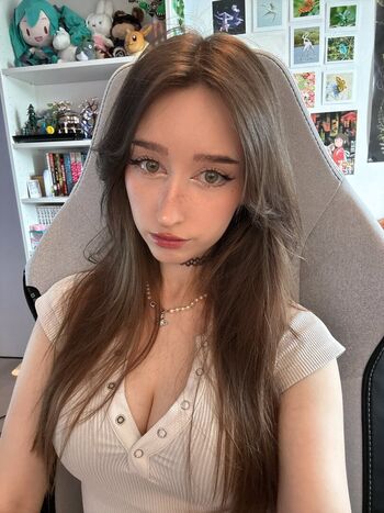 Full leaked Allykitti private onlyfans photo