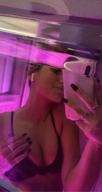 Full leaked Alyna wampler private onlyfans photo