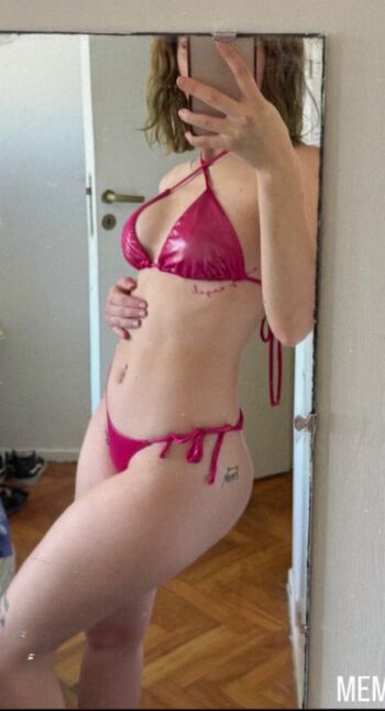Full leaked Analiagrc private onlyfans photo