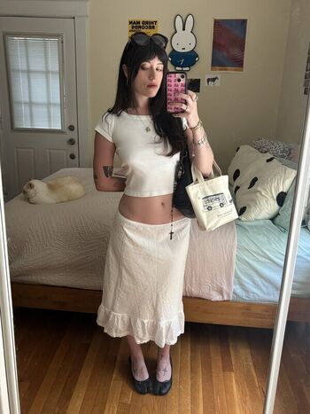 Angelbunnigrl