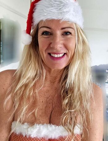 Full leaked Anna maria baker private onlyfans photo