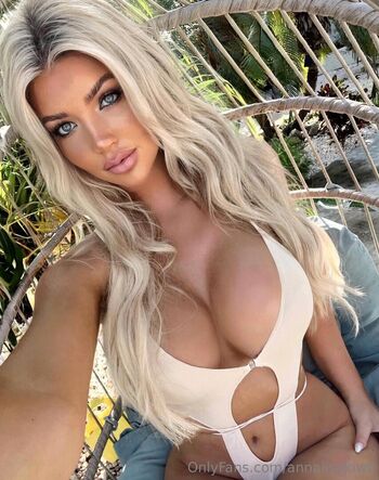 Full leaked Annalisakiwii private onlyfans photo