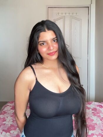 Full leaked Anushka deokate page private onlyfans photo