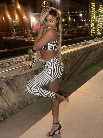 Full leaked Ariane andrew private onlyfans photo