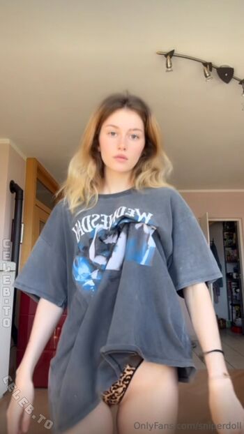 Full leaked Ashley shira page private onlyfans photo