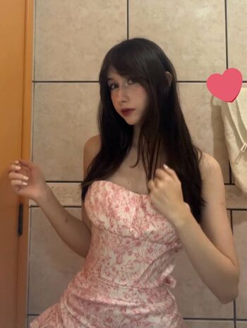 Full leaked Tspollypocket/ private onlyfans photo