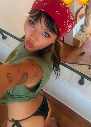 Full leaked Beabadoobee private onlyfans photo