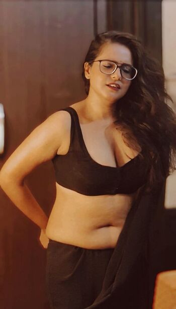 Full leaked Bhindeshitara private onlyfans photo