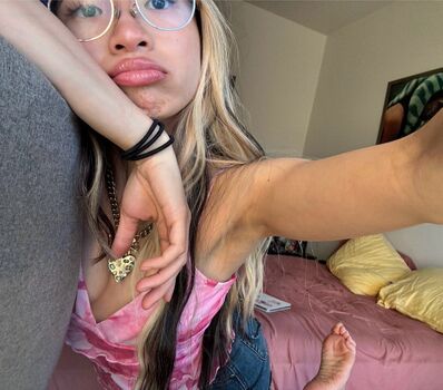 Full leaked Brattybrainiac private onlyfans photo