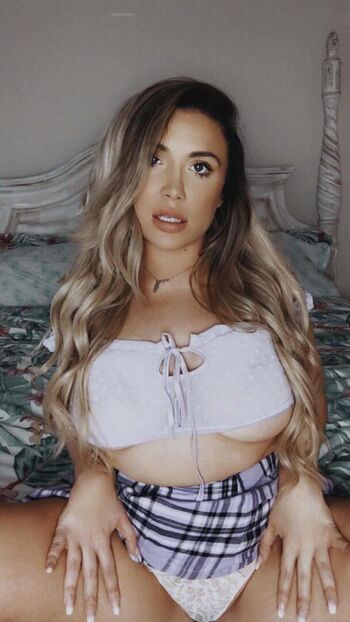 Full leaked Brittanyxlauren private onlyfans photo