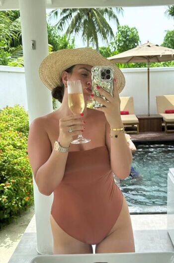 Full leaked Brooke vincent private onlyfans photo