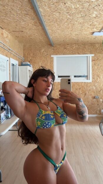 Full leaked Bulkycriiss private onlyfans photo