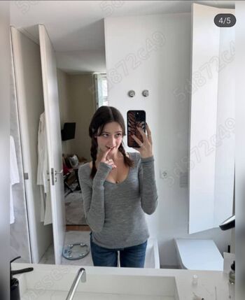 Full leaked Caitlinerinoneill private onlyfans photo