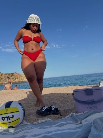 Full leaked Cataleya navia private onlyfans photo