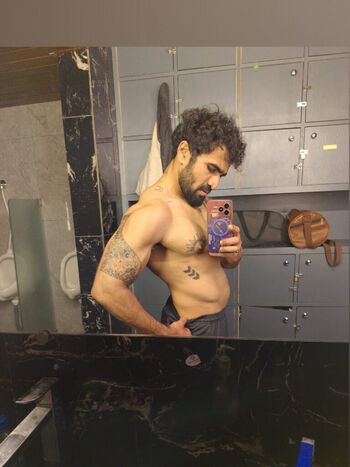 Full leaked Chiraggosar private onlyfans photo