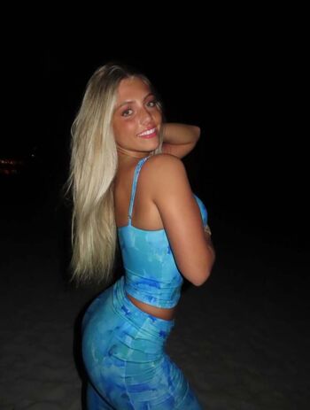 Full leaked Chloe dinello private onlyfans photo