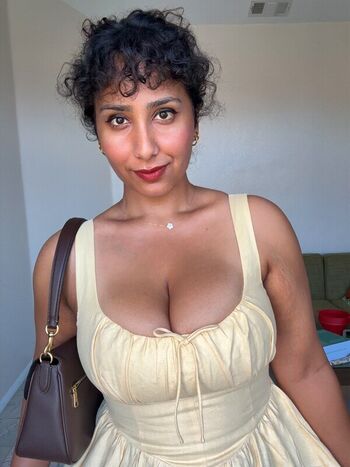 Full leaked Curlywurdy private onlyfans photo