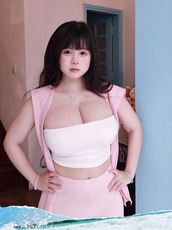 Full leaked Curvy goddesses page private onlyfans photo