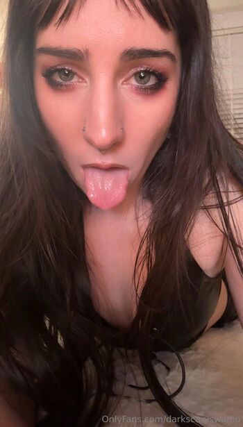 Full leaked Darkscaryswamp private onlyfans photo