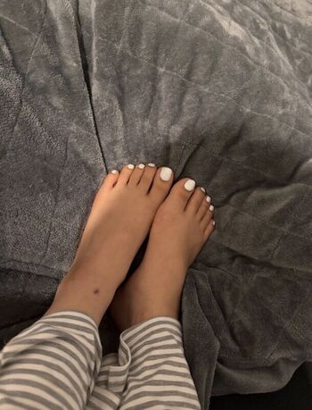 Full leaked Deineeleyla private onlyfans photo