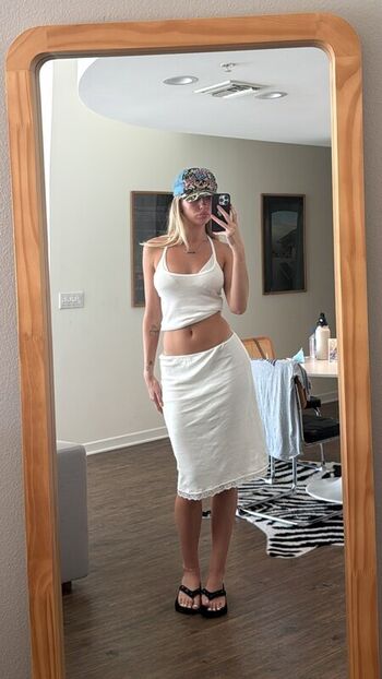 Full leaked Eden gross  page private onlyfans photo