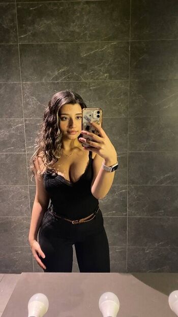 Full leaked Ela kavak private onlyfans photo