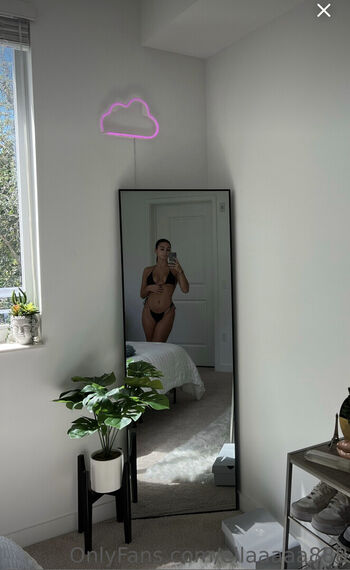 Full leaked Ellaaaaa private onlyfans photo