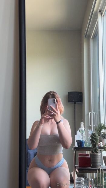 Full leaked Elsuzannee private onlyfans photo