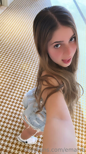 Full leaked Emarr b private onlyfans photo