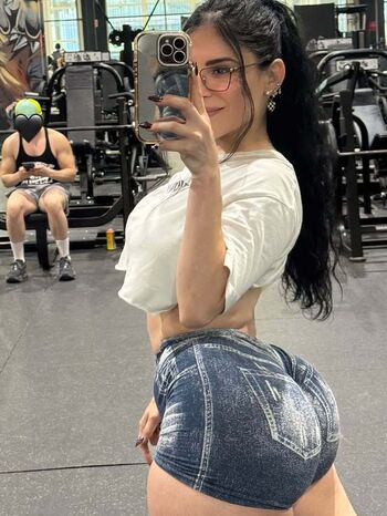 Full leaked Emme cavazos private onlyfans photo