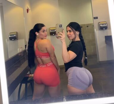 Full leaked Emme cavazos private onlyfans photo