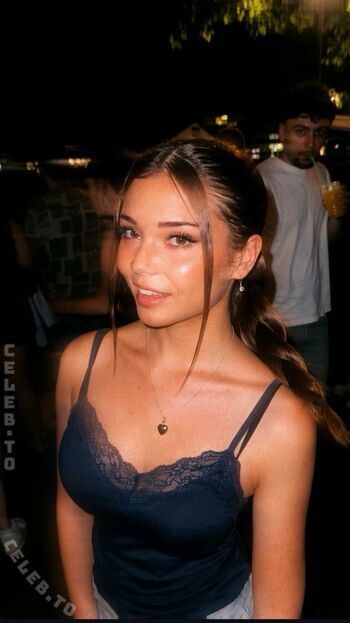 Full leaked Etiennee lng private onlyfans photo