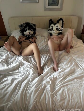 Full leaked Fizzyroni private onlyfans photo