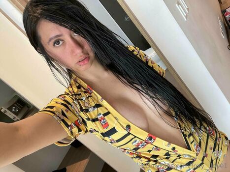 Full leaked Foxy love private onlyfans photo
