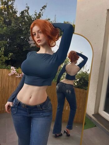 Full leaked Fraaoula page private onlyfans photo