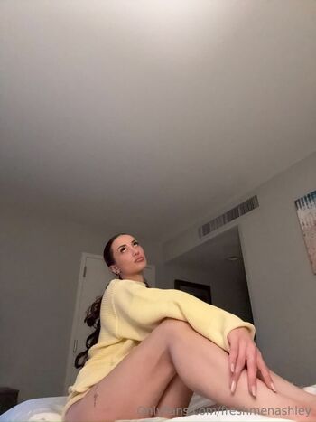 Full leaked Freshmenashley private onlyfans photo