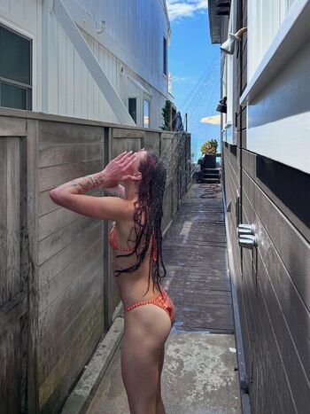 Full leaked Gbawls private onlyfans photo
