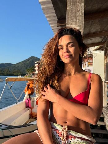 Full leaked Giovana cordeiro private onlyfans photo