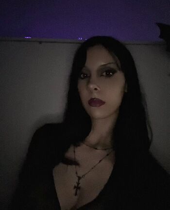 Full leaked Gothikbat private onlyfans photo