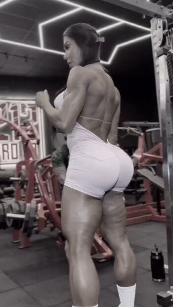Gracyanne Barbosa