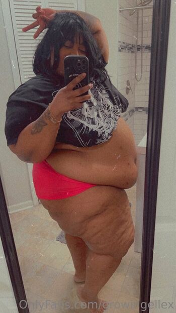 Full leaked Growingellex private onlyfans photo