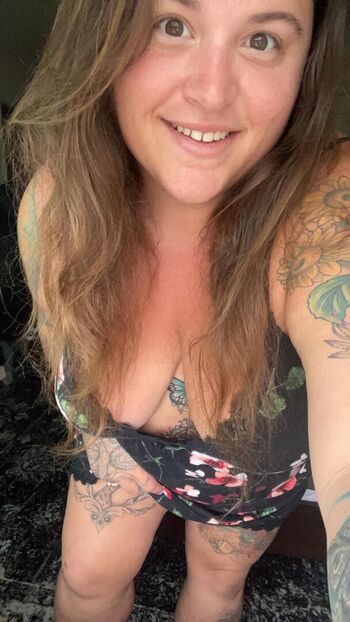 Full leaked Handfulheather private onlyfans photo